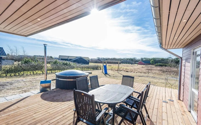 8 Person Holiday Home in Tarm