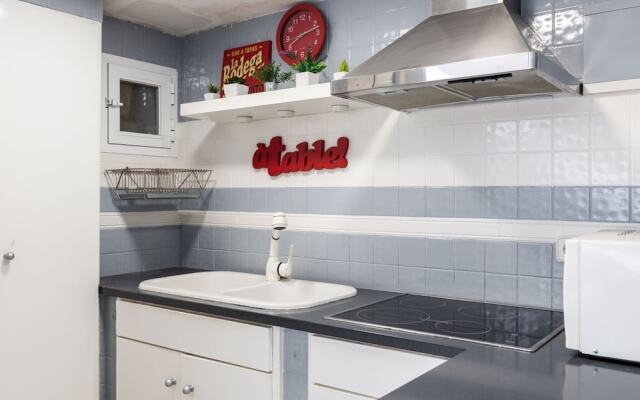 Waterfront Apartment in Playa de Aro With Patio