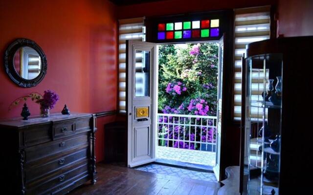 Rasim Bey Mansion, Detached House and Studio House
