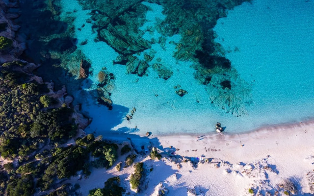 Villa Amelie With 2 Bedrooms and 2 Bathrooms