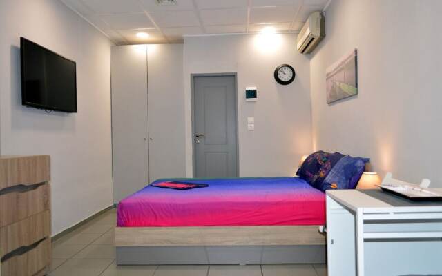 Cozy Studio Near Acropolis