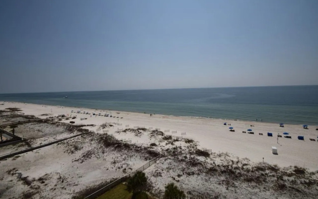 Regency Isle 703 by RedAwning