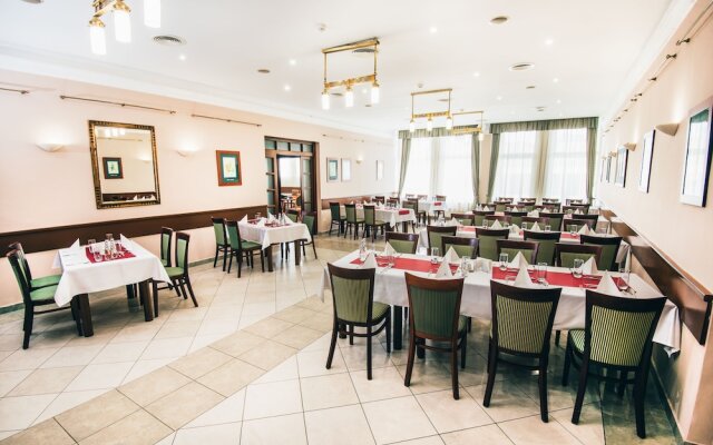 Hotel Kukullo Tarnava