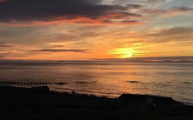 Beachview Holiday Flat 2