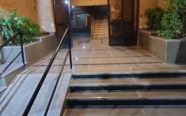 Hamdy 5 Star (Families Only)