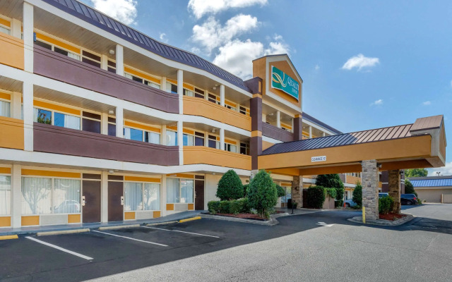 Quality Inn Airport South