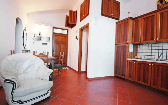 Cantone Bay - INH 28721