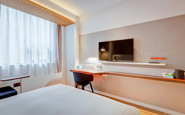Holiday Inn Express Xi'An Bell Tower by IHG