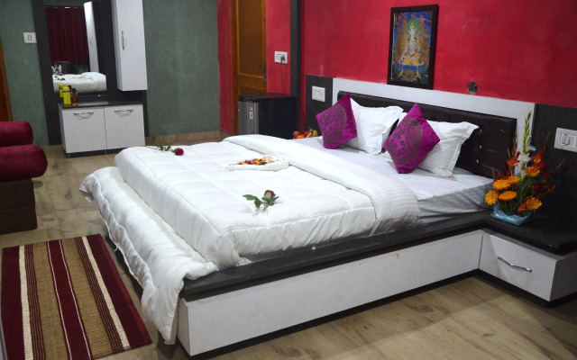 Hotel Plaza Residency