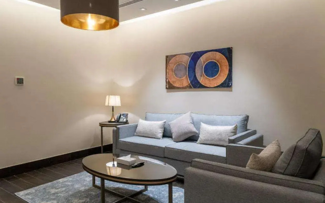 Aleunwan Serviced Apartments