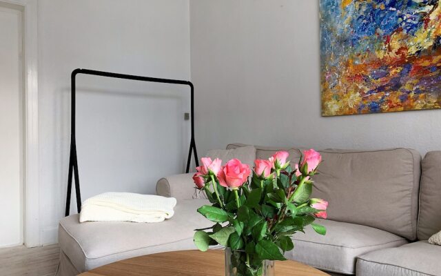 Apartment close to metro 1427-1