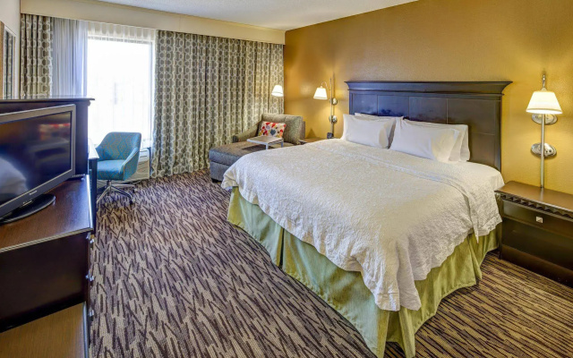 Hampton Inn & Suites Cleveland-Airport/Middleburg Heights