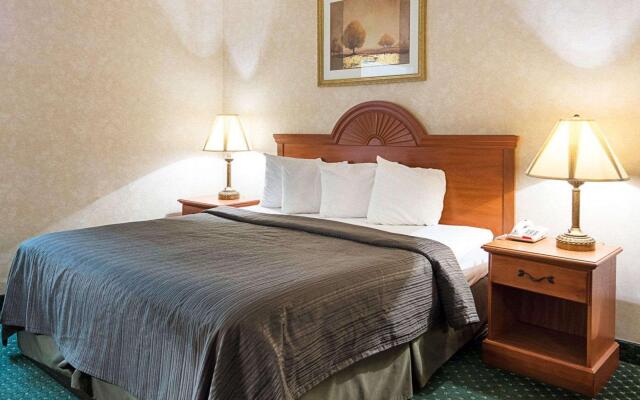 Quality Inn Petersburg Fort Lee Area