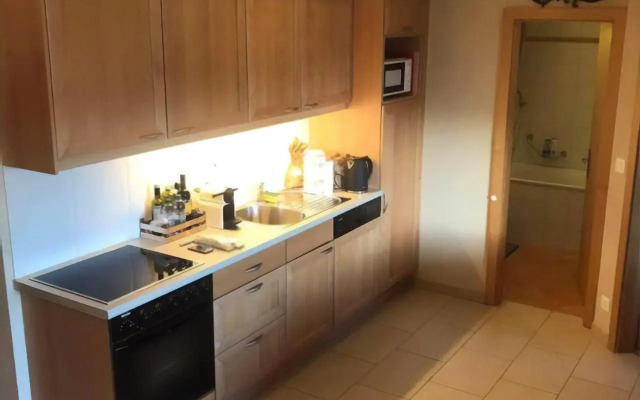 Apartment With Garden Daltons 1