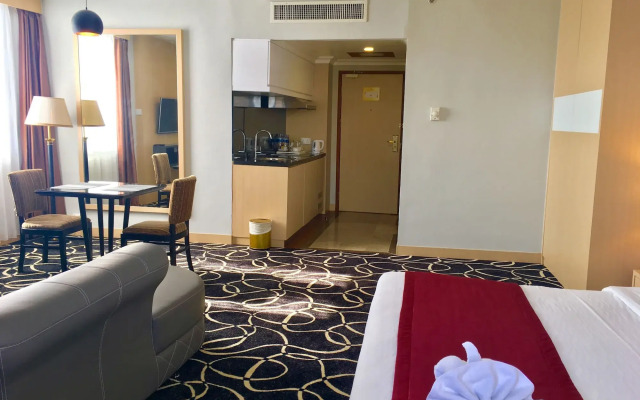 Planet Holiday Hotel & Residence
