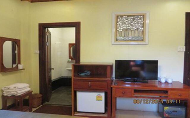 Lankham Riverside Hotel