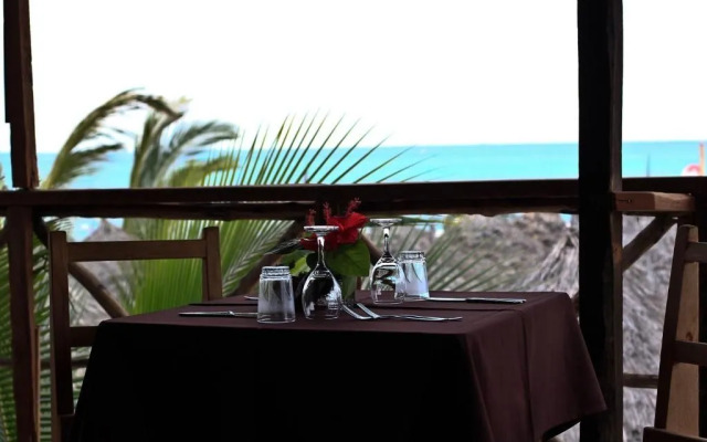 Palumbo Kendwa Beach