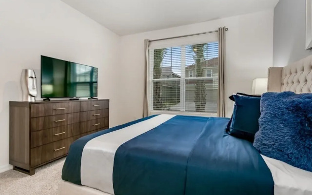 6bed 4Ba Villa Game Room Pool Spa