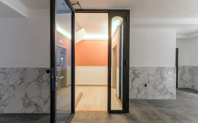 Palazzo Murat - Studio Apartment With Balcony by Wonderful Italy