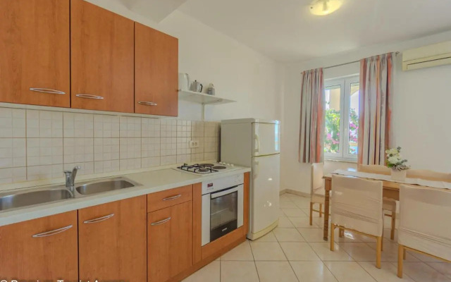 Apartments Lucijana