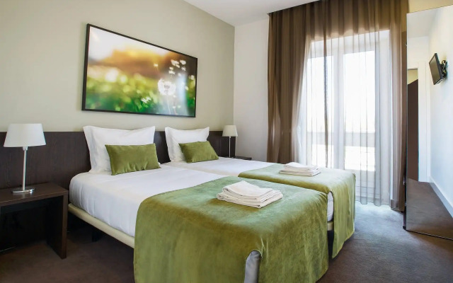 Riversuites
