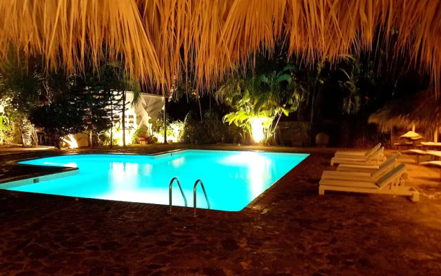 Afreeka Beach Hostel & Music Bar