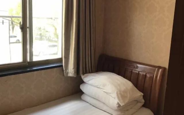 Xinshun Hostel