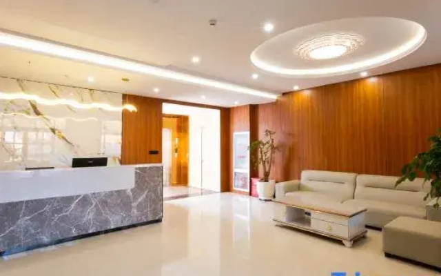 Yilong Ruiyun Hotel (Hengshui Heping East Road)