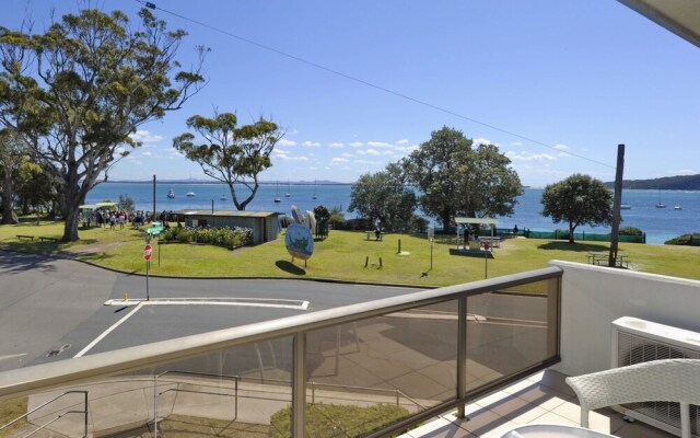 Fleetwood 7 - Shoal Bay