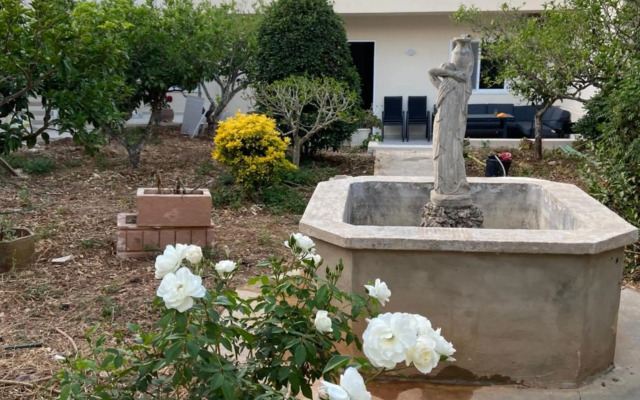 Maltese Garden Villa