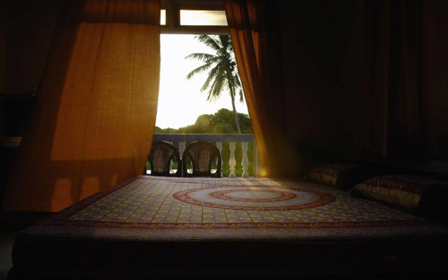 Veeniola Holiday Home