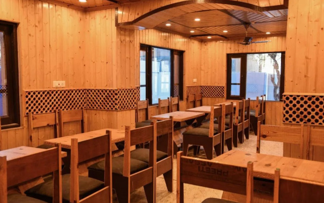 The Host By OYO Rooms
