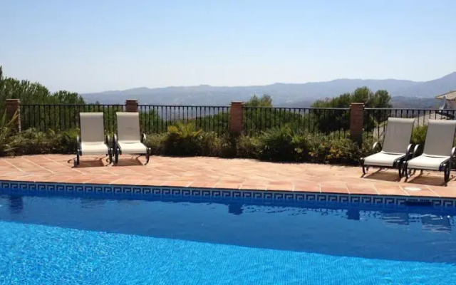 Casa Suenos Bed and Breakfast