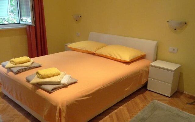Rooms Stella