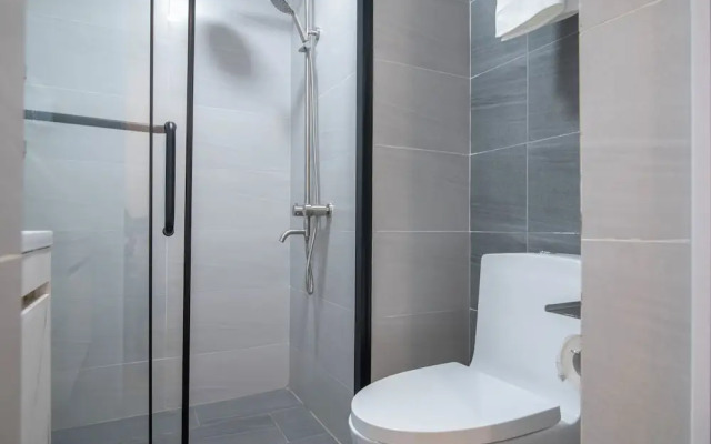 Laurel Hill Suites