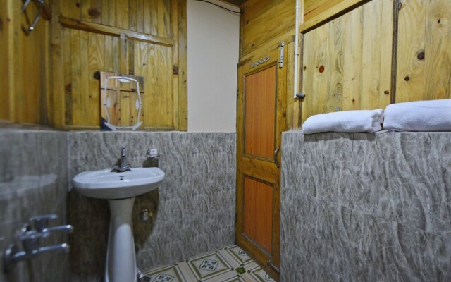 Oyo 29888 Nature Treat