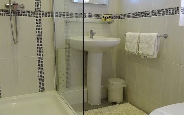 Chudleigh Hotel