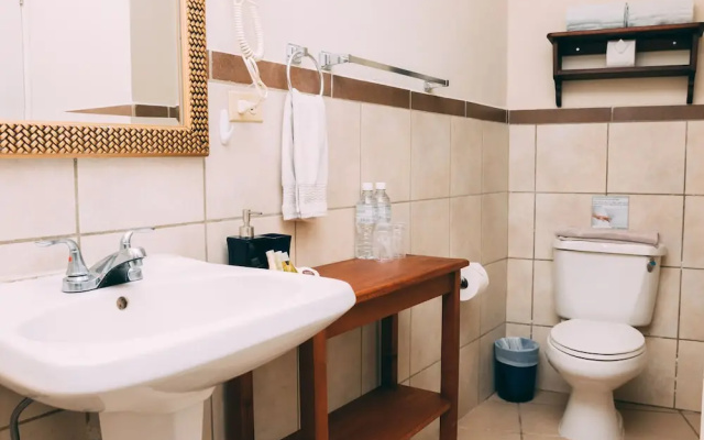 Liquidambar Hotel