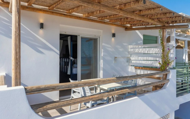 ammos stegna studios