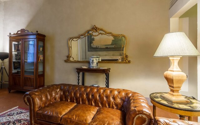 Dimora Storica Palazzo Puccini LSM