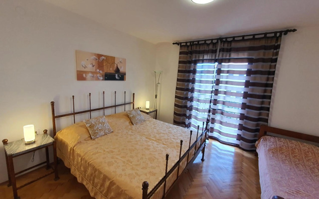 Apartments Luciana & Helena