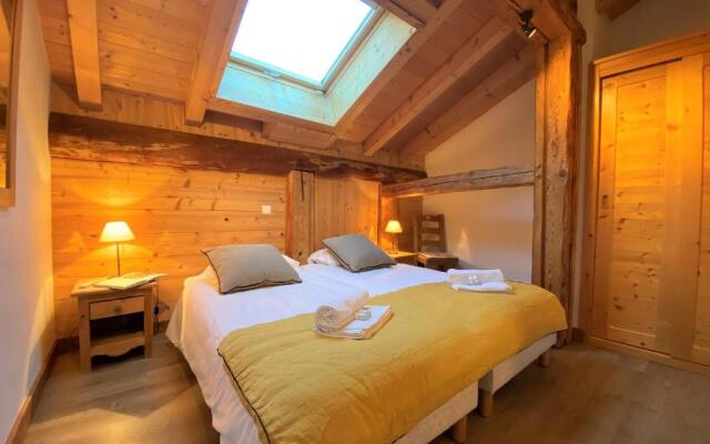 Chalet in Morzine Sleeping 12 with Sauna