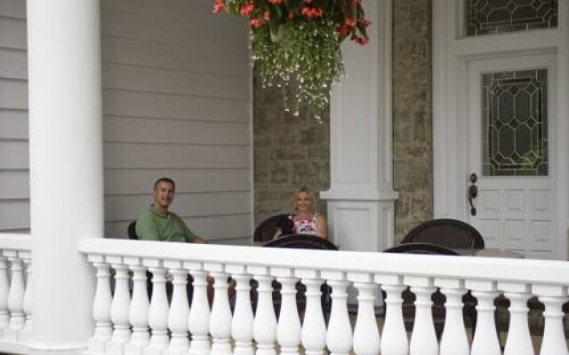 Stonehurst Bed and Breakfast