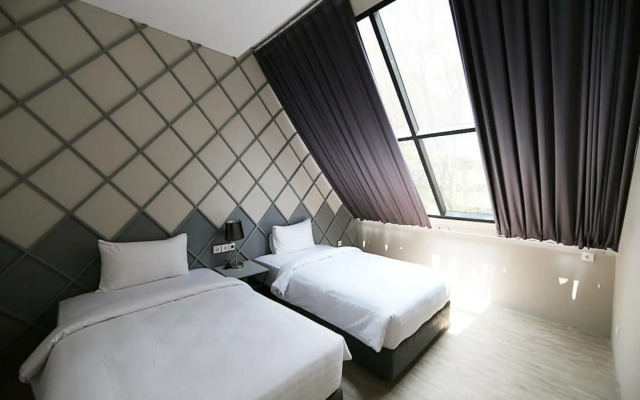 Beehive Boutique Hotel