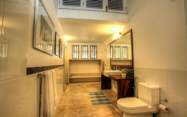 Villa Saffron Hikkaduwa