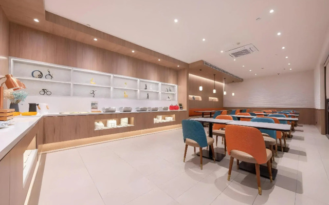 Hanting Hotel (Ji'nan Dikou Road)