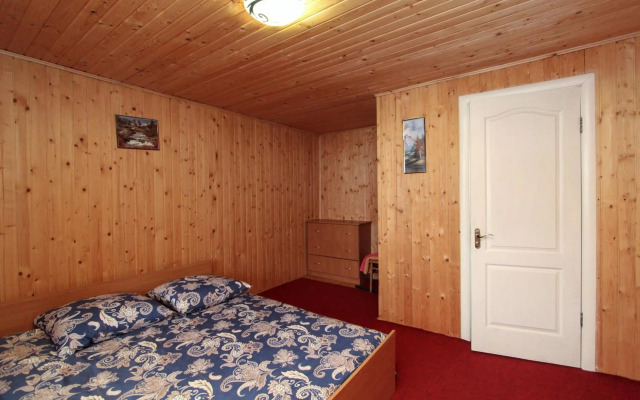 Окремий еко-котедж "Попівун"