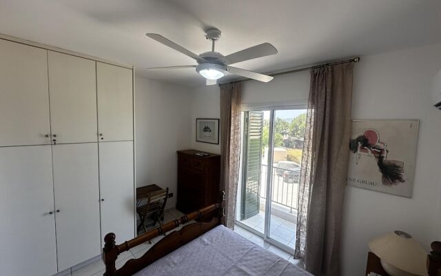 Paradeisos is a Stunning 2-bed House in Polis