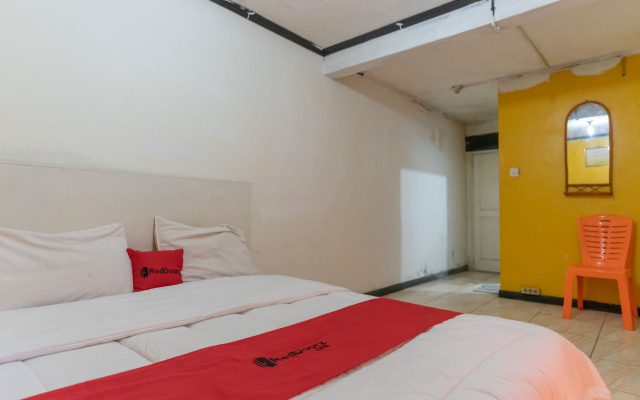 RedDoorz @ Nantampukmas Sidikalang