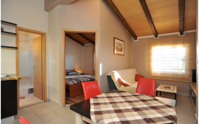 Apartment Tomo - open pool and pool for children: A4 Sukosan, Zadar riviera